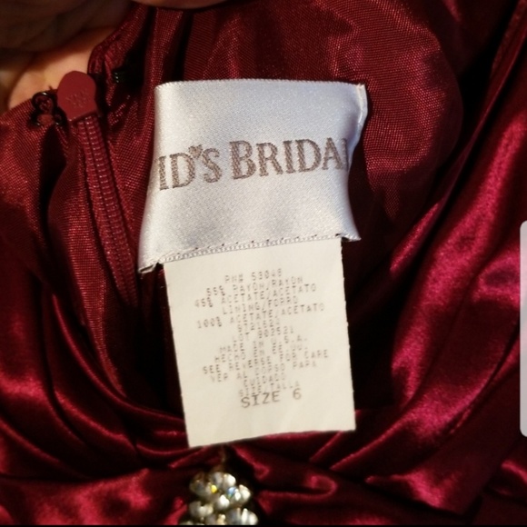 Evening gown - Picture 7 of 7